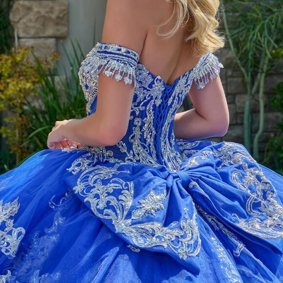 New Royal Blue Quinceanera Tulle Gown w/ Layered Gown w/ Boned Bodice GL3805 - Picture 9 of 13